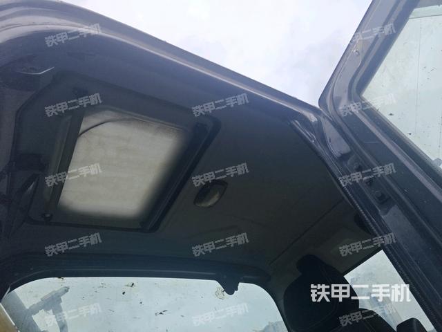 頂棚整體（駕駛室部分）