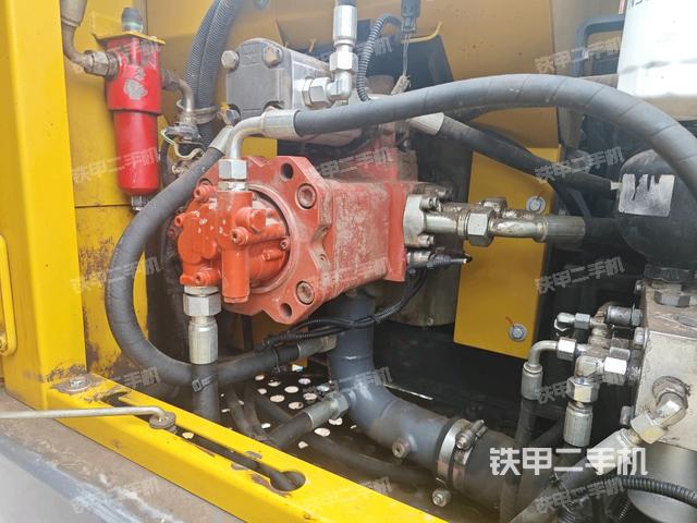 液壓泵室（大件艙室）