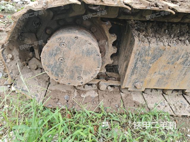 右驅(qū)動(dòng)輪（行走機(jī)構(gòu)）