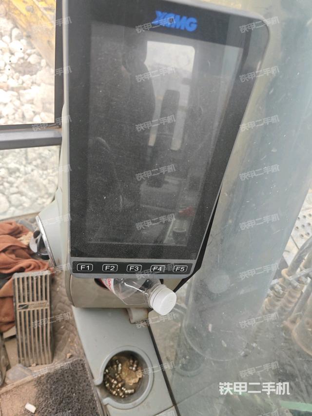 顯示屏?（駕駛室部分）