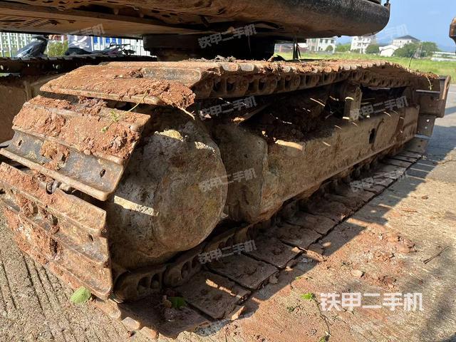 單側(cè)履帶整體（整機外觀）