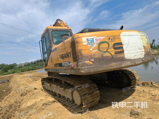 左后45（整機外觀）