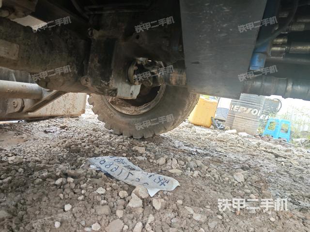 左側(cè)行走馬達(dá)蓋板（行走機(jī)構(gòu)）