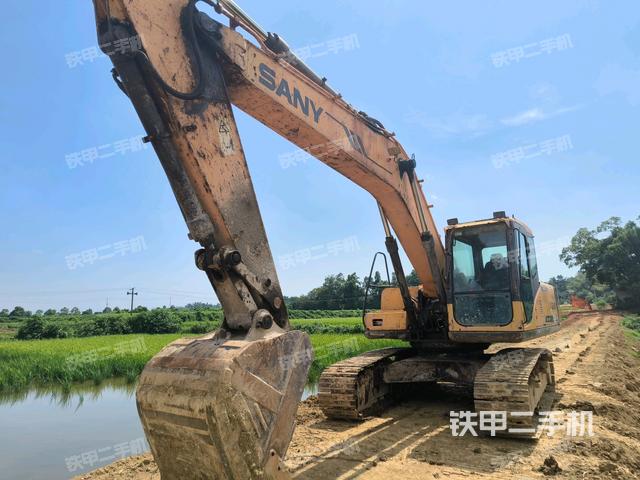 三一重工SY195C挖掘機
