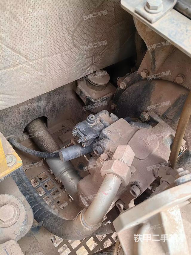 液壓泵室（大件艙室）