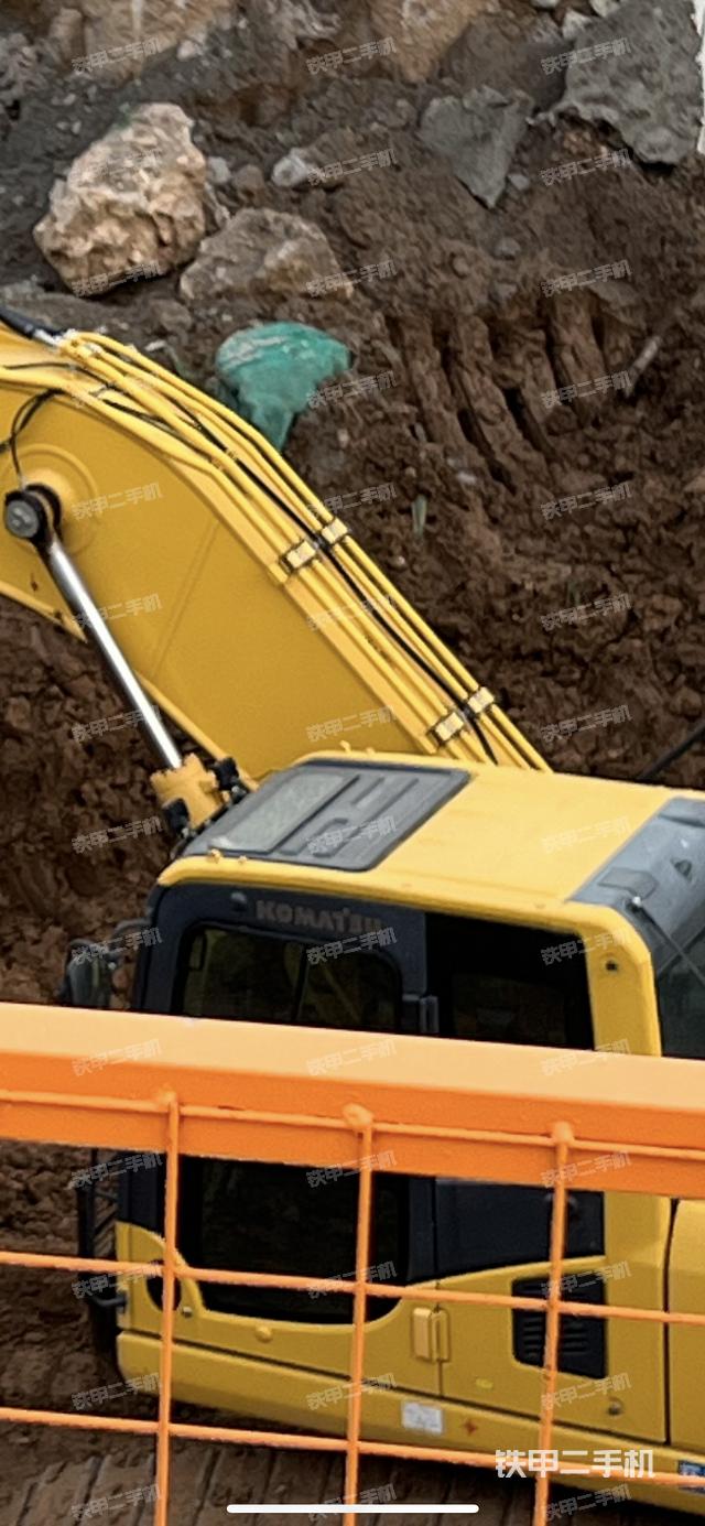 驾驶室顶部（整机外观）