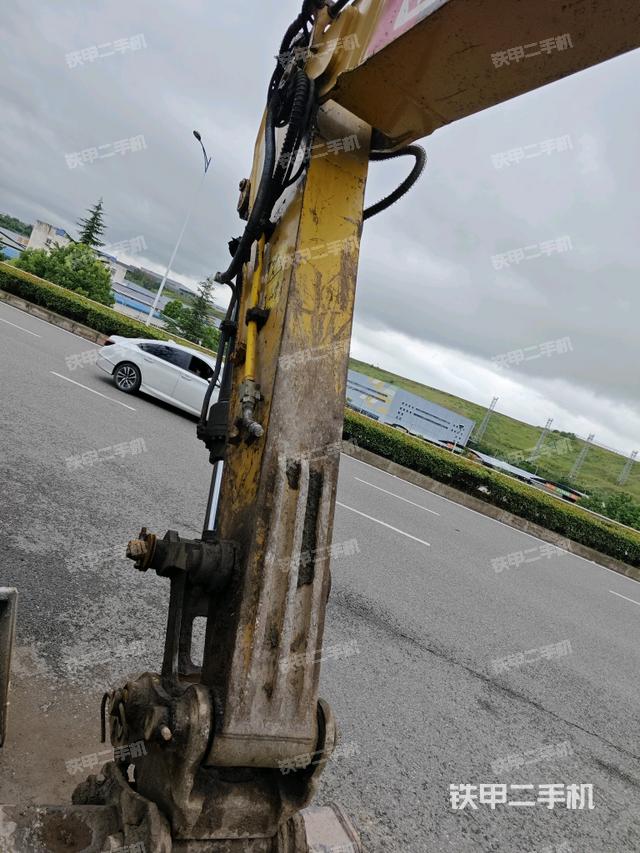 小臂整體左后（工作和回轉(zhuǎn)裝置）