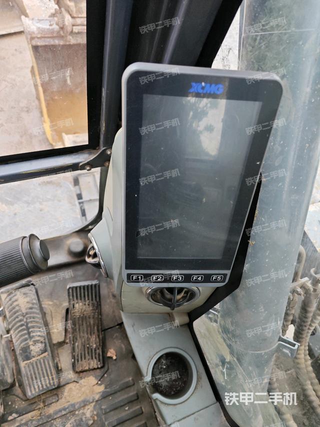 顯示屏?（駕駛室部分）