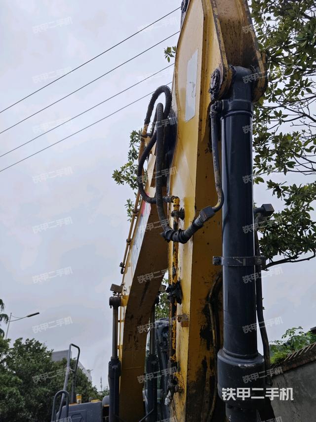 小臂整體右前（工作和回轉(zhuǎn)裝置）