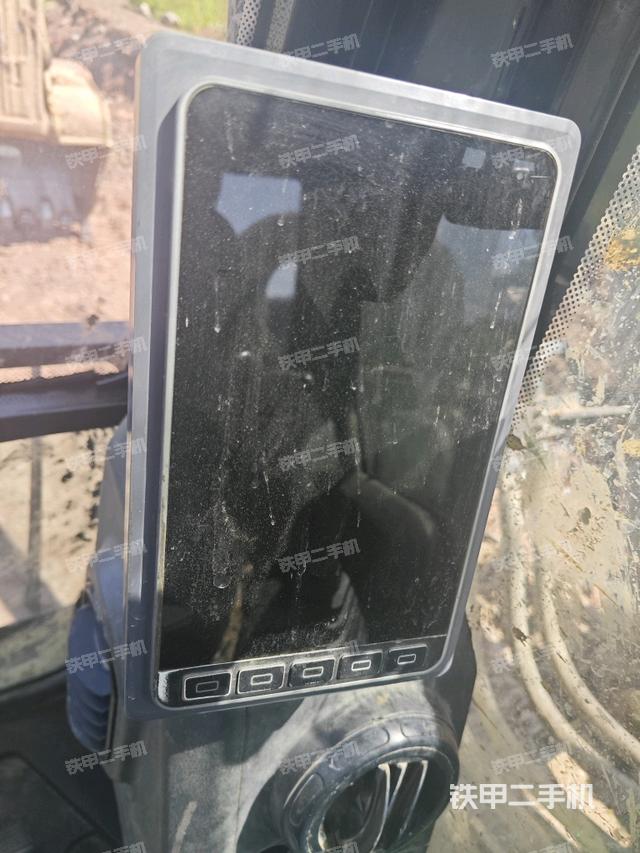 显示屏 （驾驶室部分）