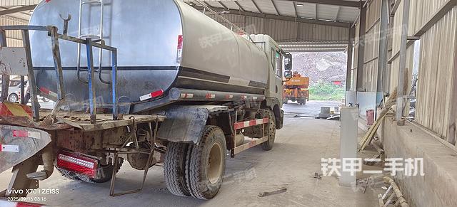 整机右侧(设备外观及核心部件) 整机右侧(设备外观及核心部件)