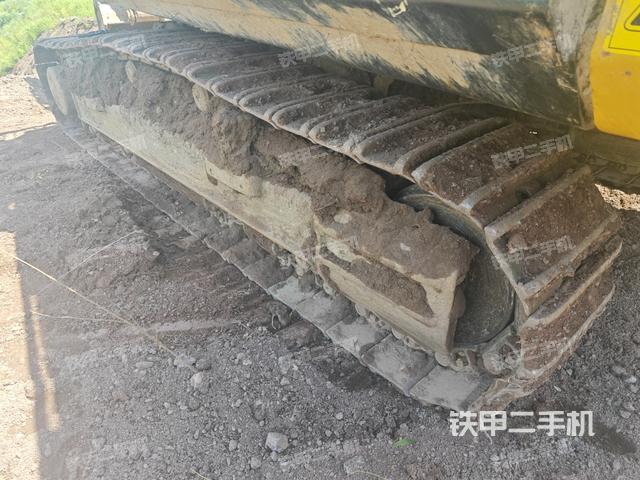 右侧履带整体（行走机构）