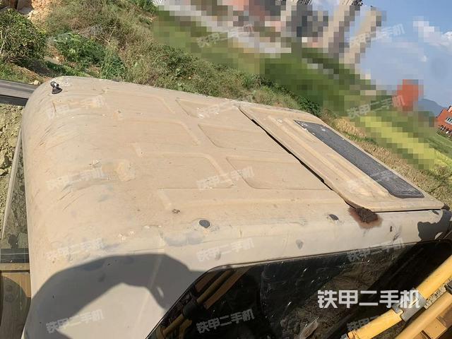 駕駛室頂部（整機(jī)外觀）