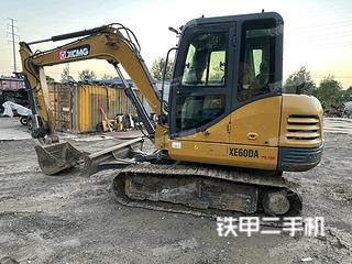 徐工XE60DA挖掘机实拍图片