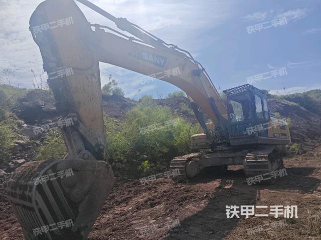 三一重工SY375H挖掘机