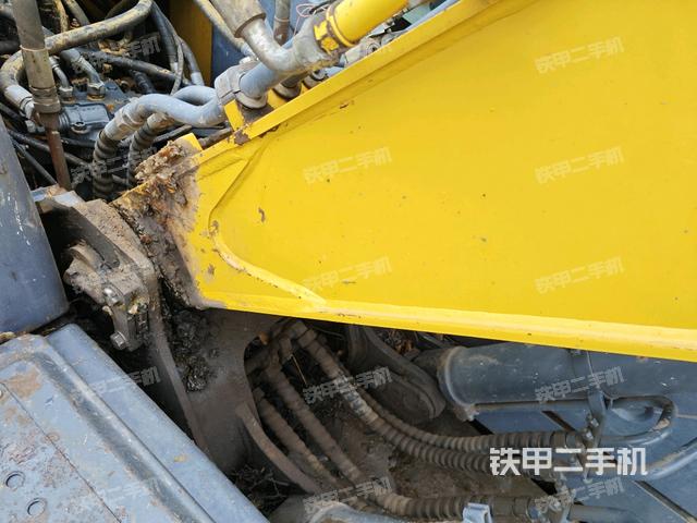 大臂根部?斜視（工作和回轉(zhuǎn)裝置）