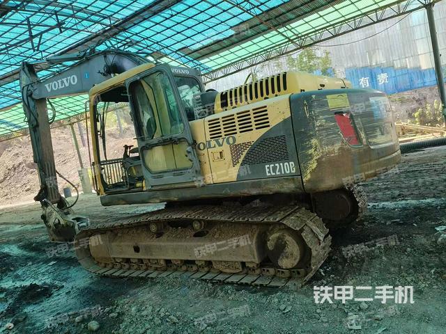 整机右后45°（整机外观）