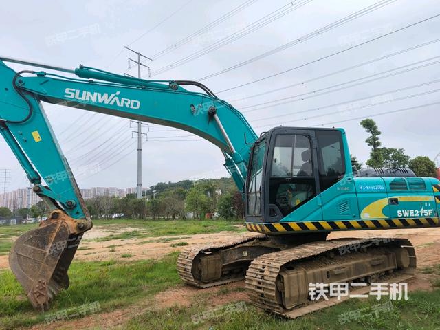 山河智能SWE215挖掘機