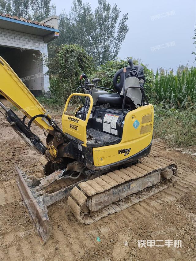 駕駛室整體（整機(jī)外觀）