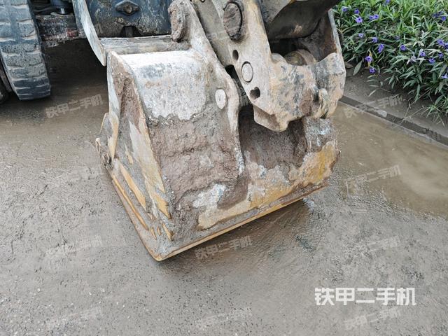 鏟斗45度（工作和回轉(zhuǎn)裝置）