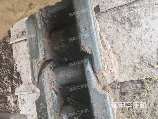 左侧行走马达盖板（行走机构）