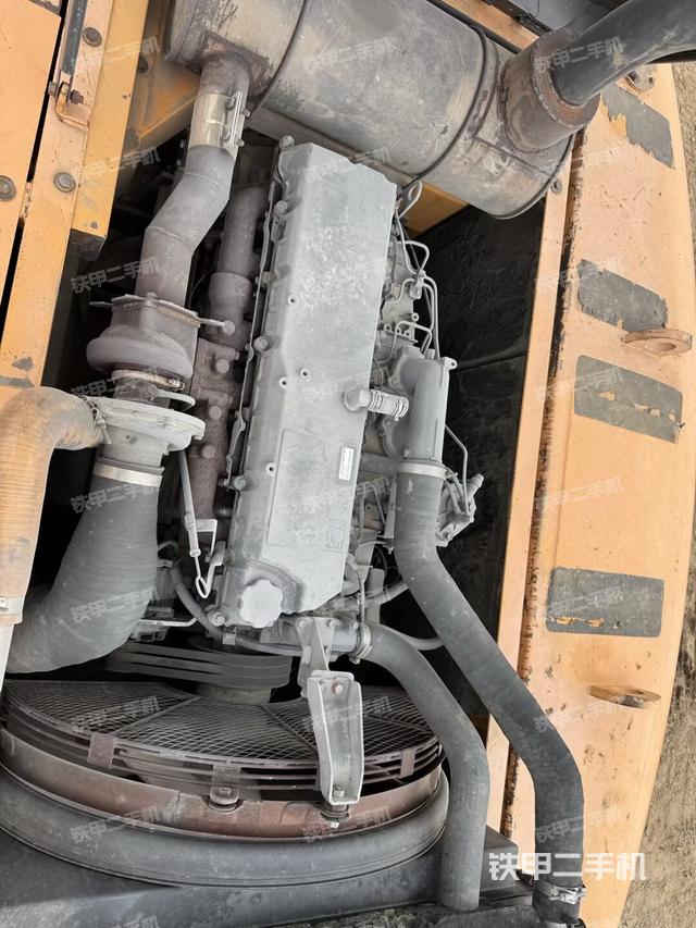 發(fā)動(dòng)機(jī)整體俯視（整機(jī)外觀）