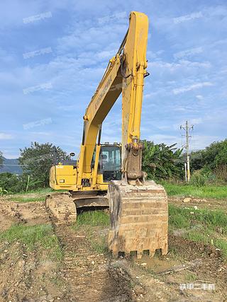 小松PC200-8N1挖掘机实拍图片