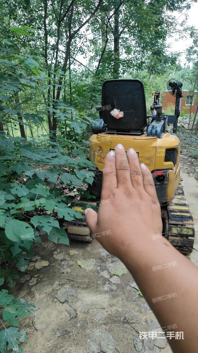 驾驶室整体（整机外观）