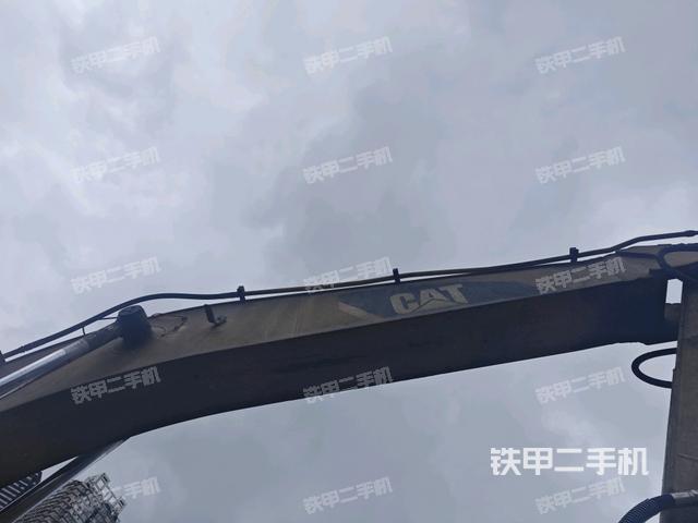 大臂整体 右侧（工作和回转装置）