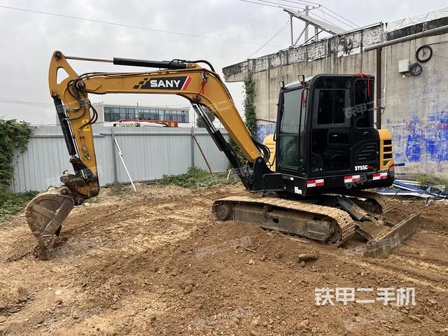 駕駛室整體（整機(jī)外觀）