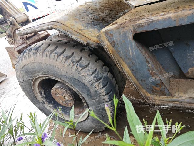 右導(dǎo)向輪（行走機構(gòu)）