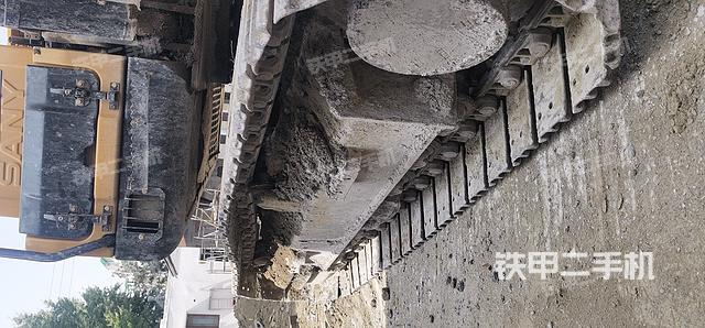 单侧履带整体（整机外观）