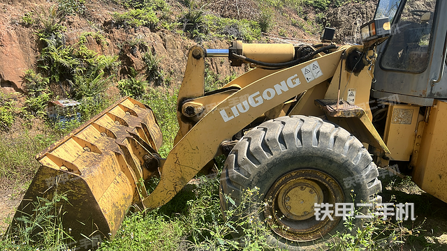 工作装置整体（整机外观及大件）