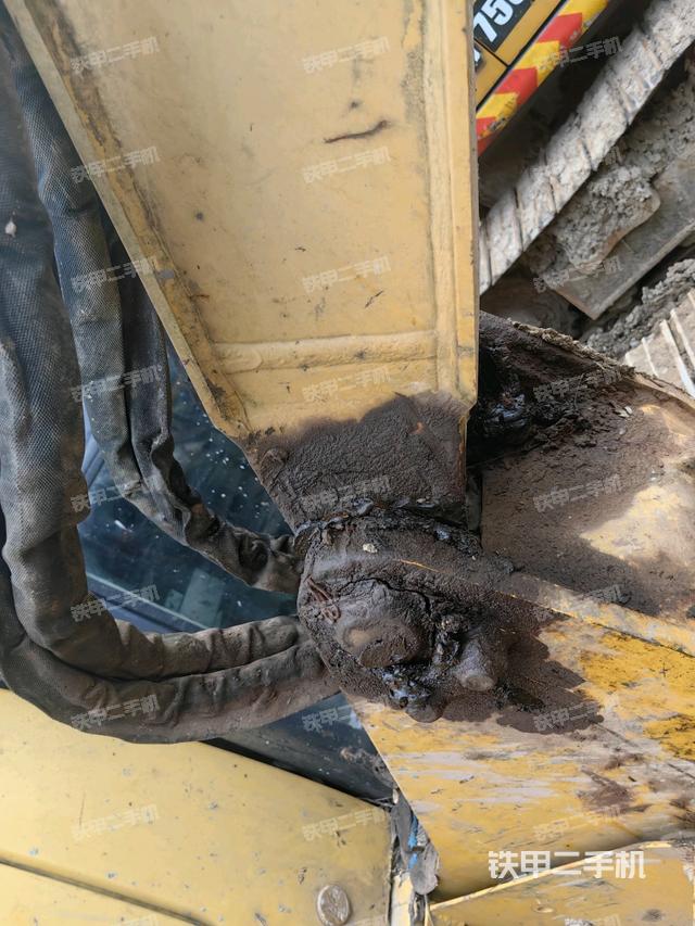 大臂根部 斜（工作和回转装置）