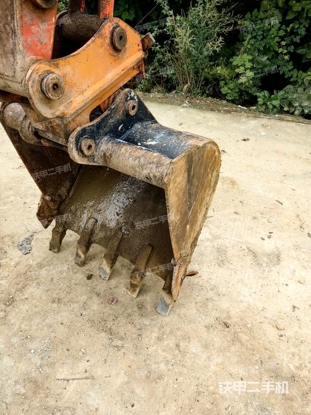 鏟斗45度（工作和回轉(zhuǎn)裝置）