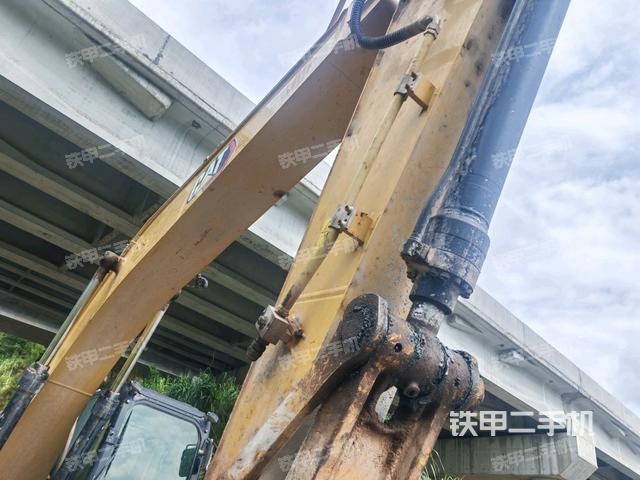 大臂整體?右側(cè)（工作和回轉(zhuǎn)裝置）