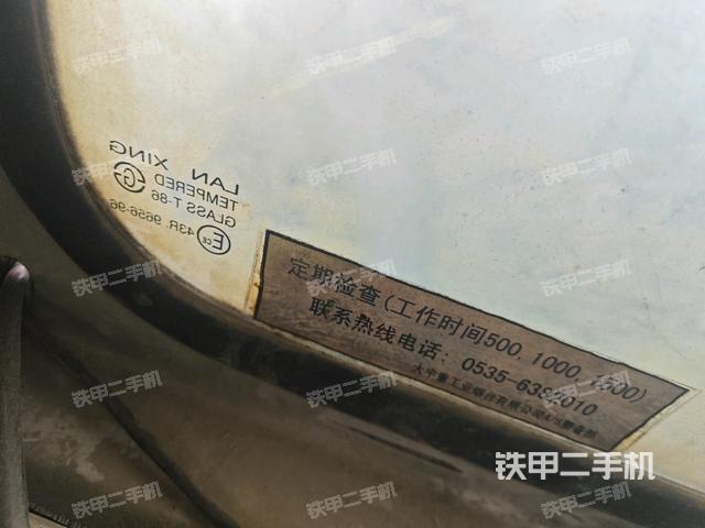 后窗玻璃角标（驾驶室部分）