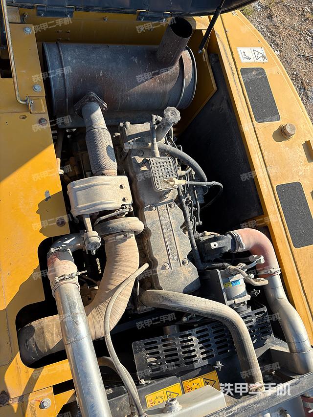 发动机整体俯视（整机外观）