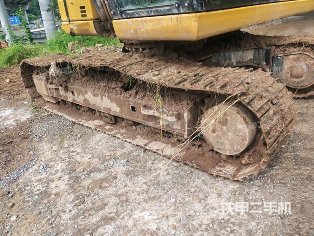 左側(cè)履帶整體?（行走機構(gòu)）