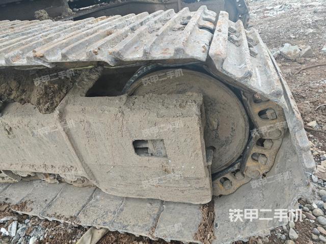 左导向轮（行走机构）