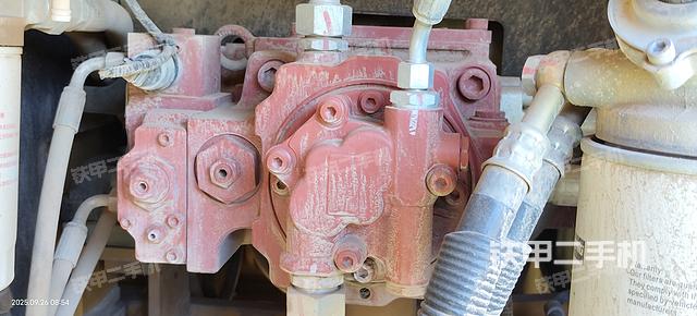 单侧履带整体（整机外观）