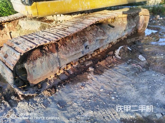 左侧履带整体 （行走机构）