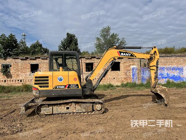 整機(jī)右后45°（整機(jī)外觀）