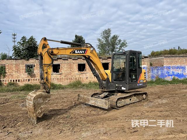 駕駛室整體（整機(jī)外觀）