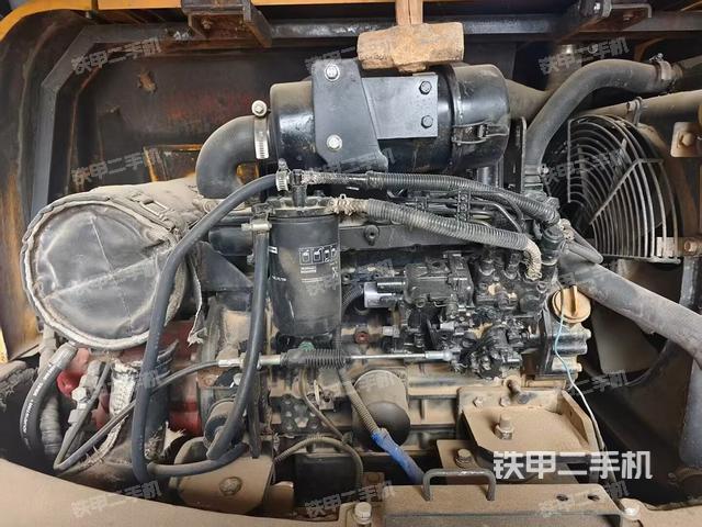 發(fā)動(dòng)機(jī)整體俯視（整機(jī)外觀）