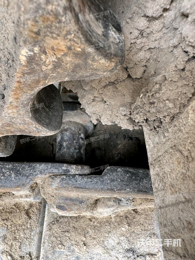 单侧履带整体（整机外观）