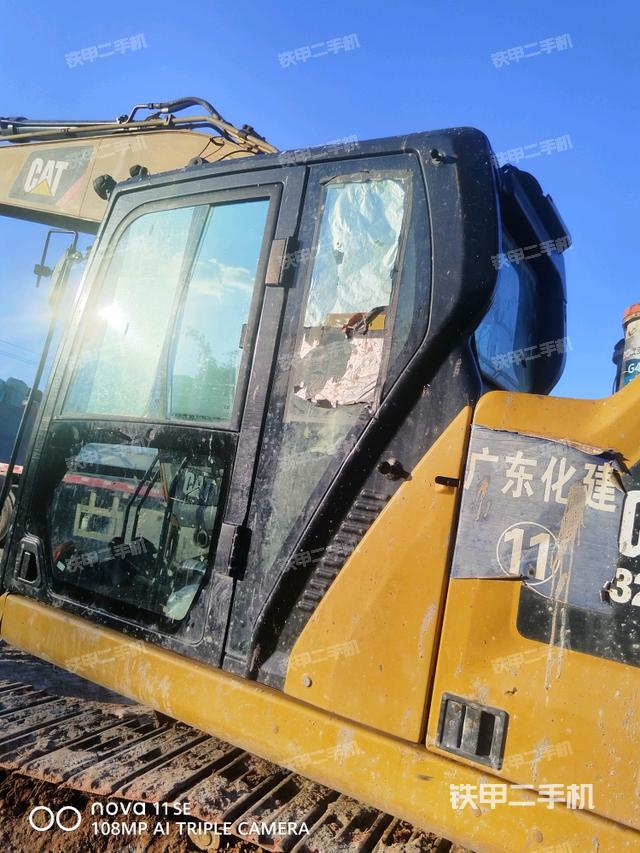 驾驶室正侧（驾驶室部分）