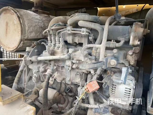 发动机整体俯视（整机外观）