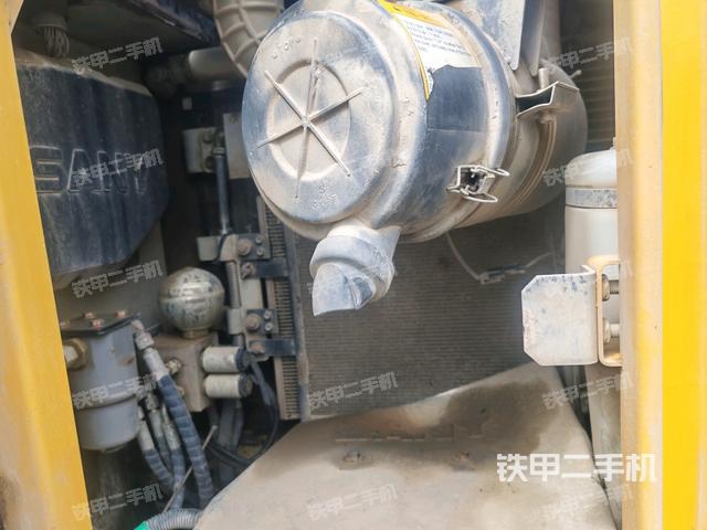 電瓶（大件艙室）