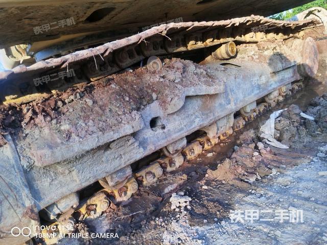 右侧履带整体（行走机构）